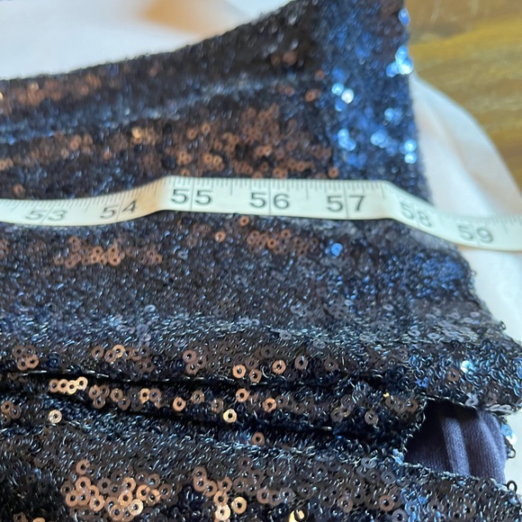 NWT lulu’s blue sequined gown size M. Wedding Guest or Formal Event! - Picture 11 of 12